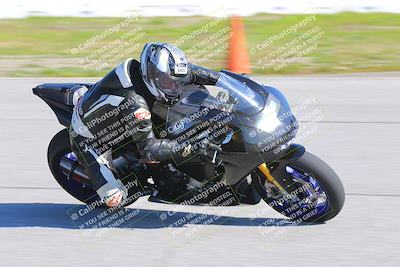 media/Jan-20-2023-Fastrack Riders (Fri) [[f2ad32aba3]]/Level 3/session 3 turn 9/